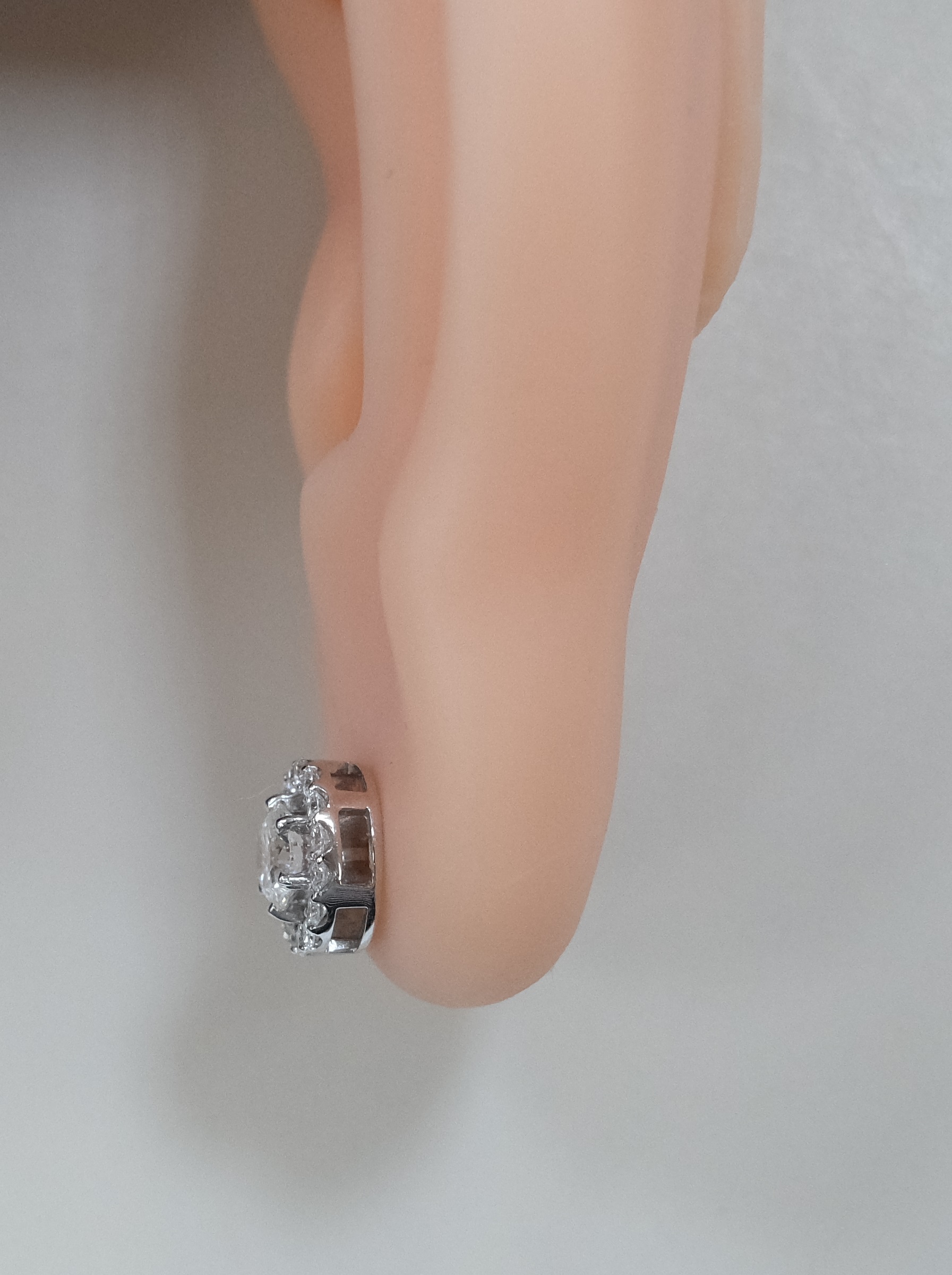 10511-001402 Серьги (Au 585)